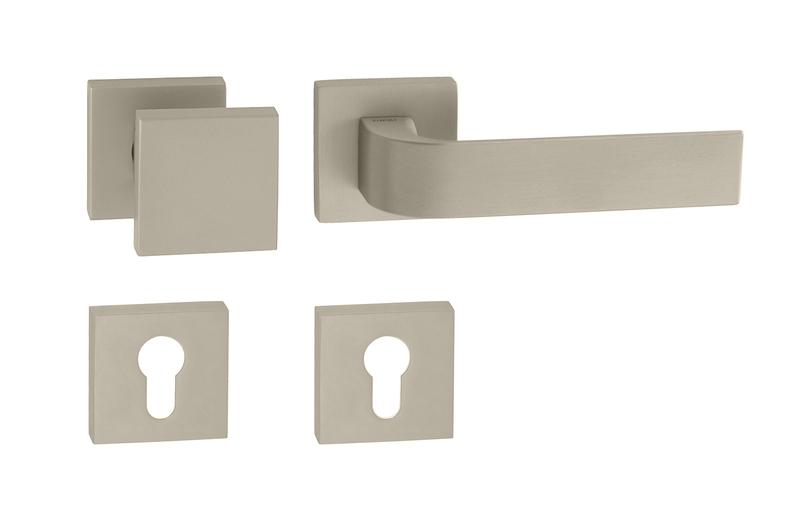 TI - CINTO - HR 2732Q detail 6