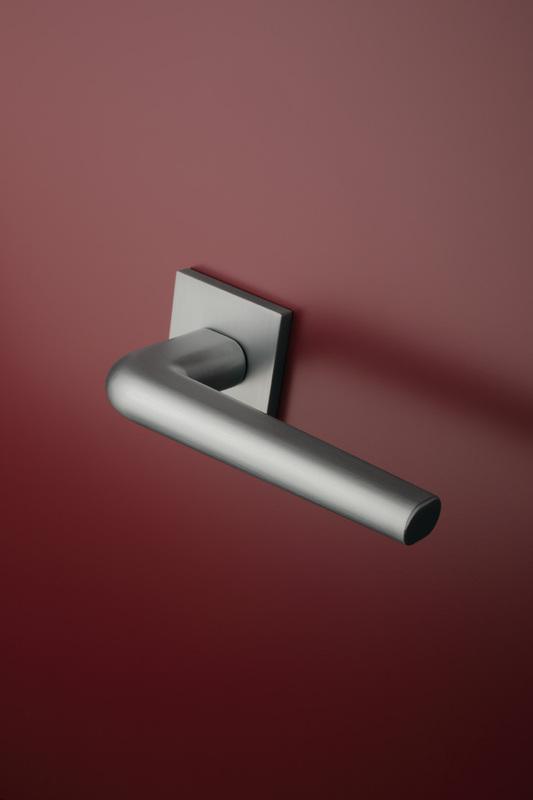 AT - FUNKIA - HR 7S detail 2