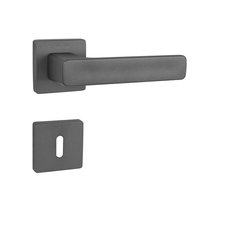 CE - FLAT - HR
